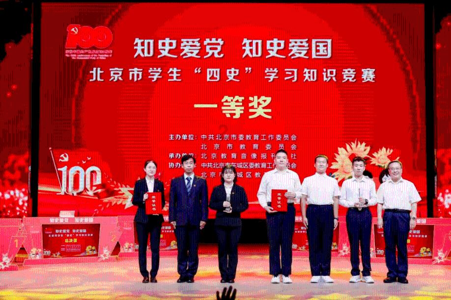 小猫钓鱼游戏龙王版有船